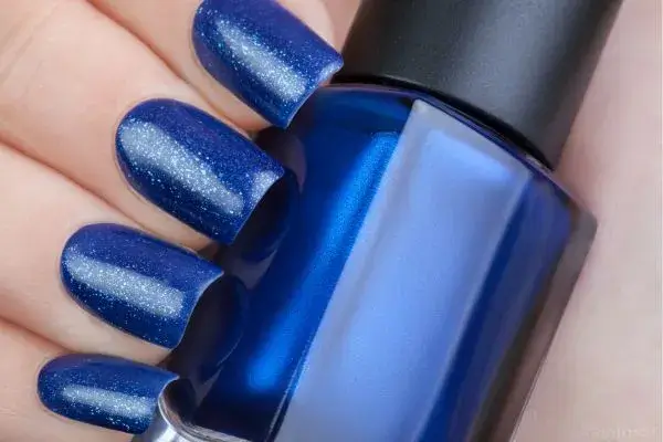 Tendências de Cores: descubra quais são as cores de esmalte da moda em 2025